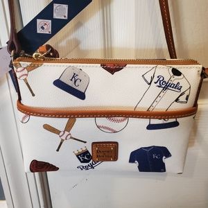 Dooney & Bourke Kansas City Crossbody Bag Nwtags